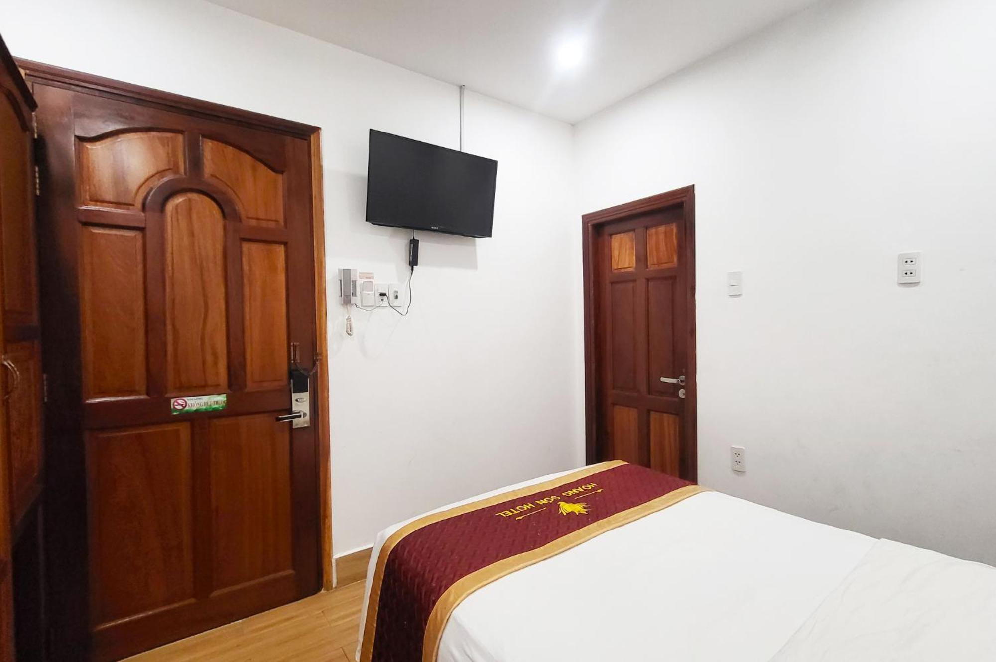 Hoang Son Hotel - 芹苴 外观 照片