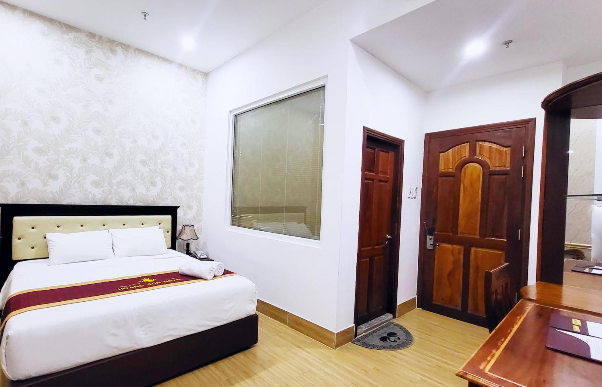 Hoang Son Hotel - 芹苴 外观 照片
